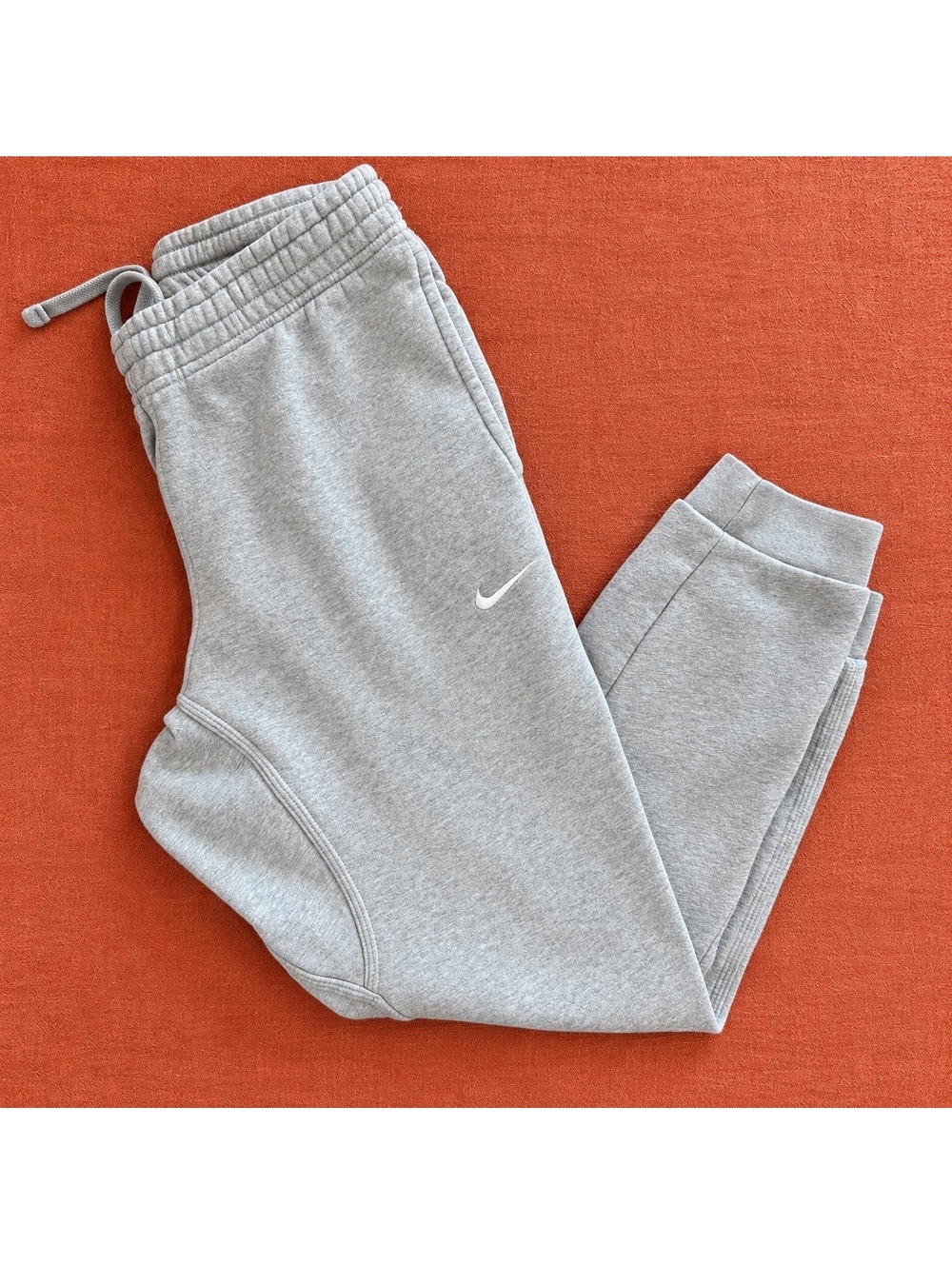 Nike Men's Grey Cotton Blend Jogger Sweatpants with Drawstring Waist and Cuffed